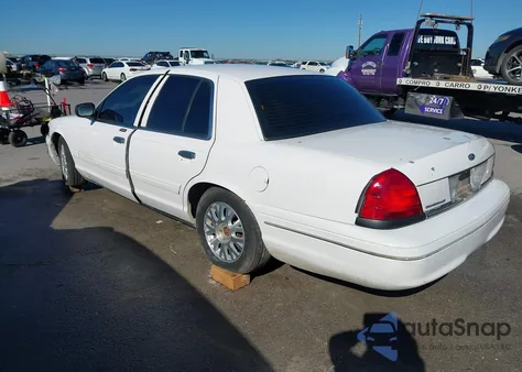 2004 Ford Crown Victoria Lx z USA, uszkodzony, nr VIN 2FAFP74W14X149804